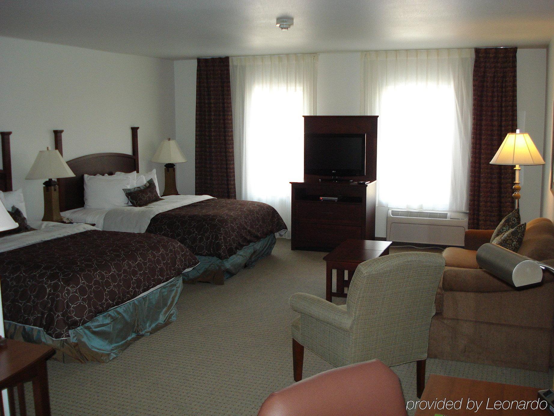 Staybridge Suites Rockford By Ihg Habitación foto