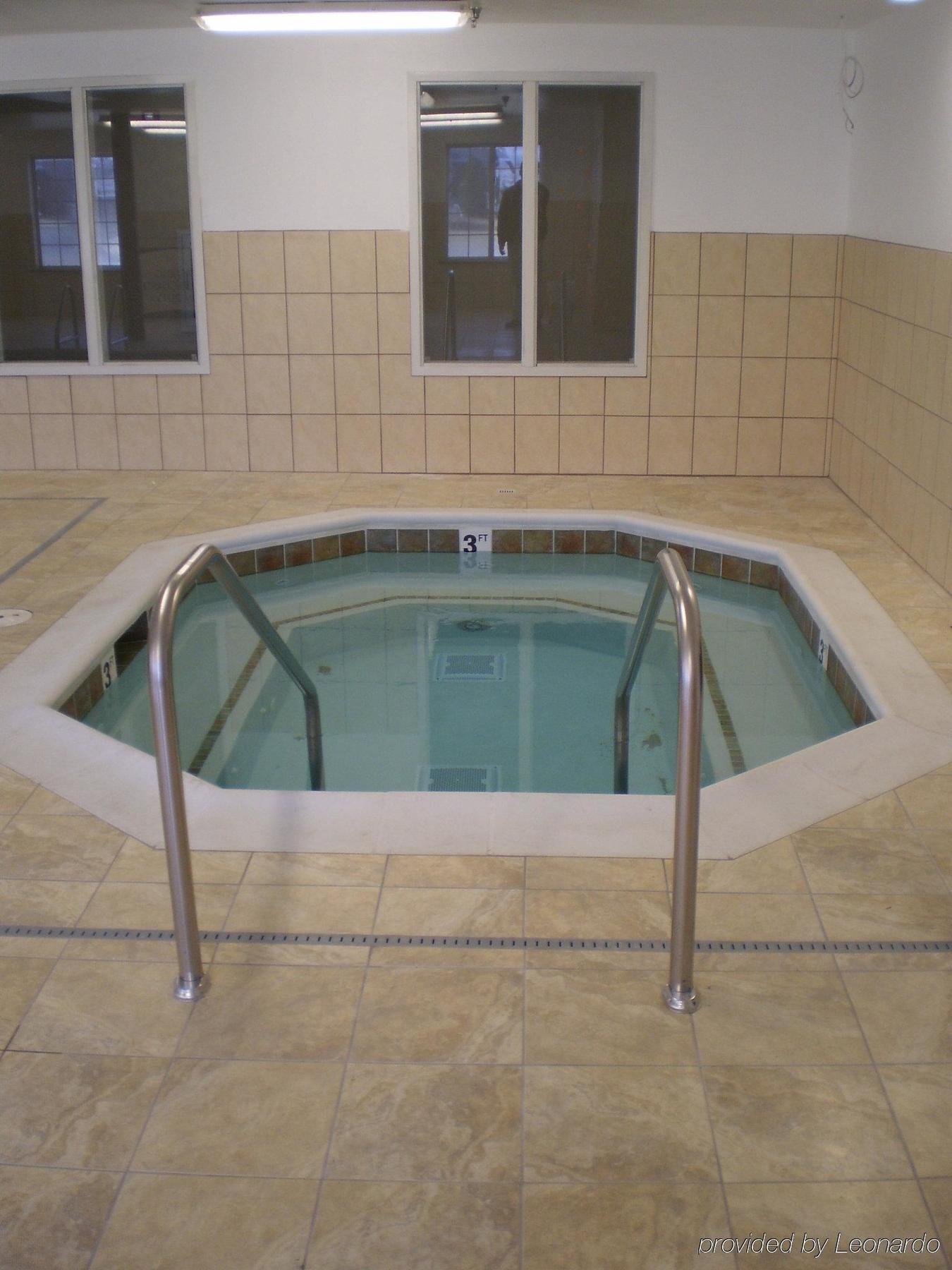 Staybridge Suites Rockford By Ihg Facilidades foto